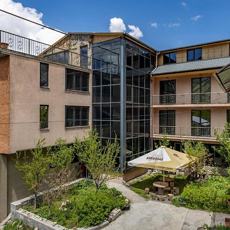 Gp Rooms Kazbegi Exterior foto
