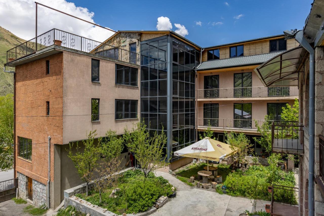 Gp Rooms Kazbegi Exterior foto