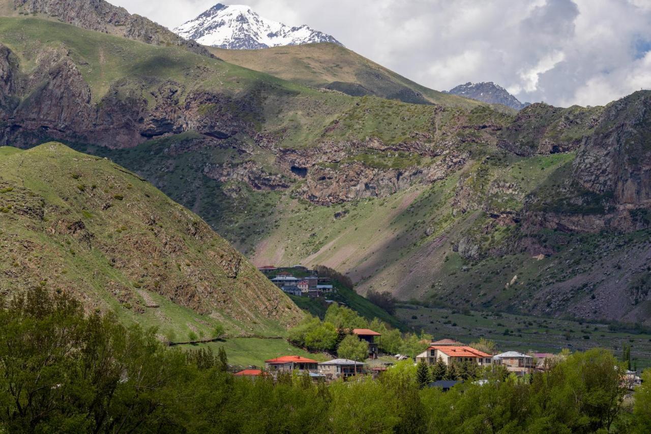Gp Rooms Kazbegi Exterior foto